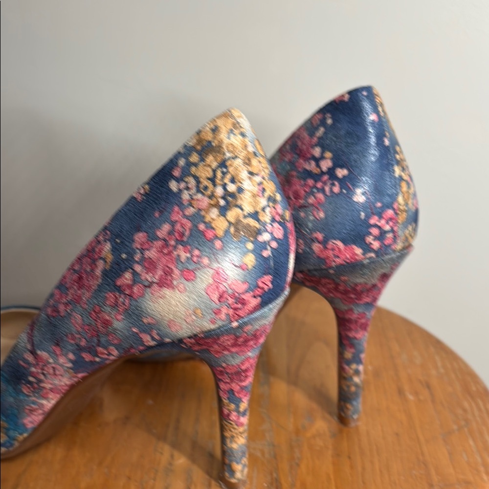 Jessica Simpson Blue and Pink Floral Heels - Picture 6 of 14